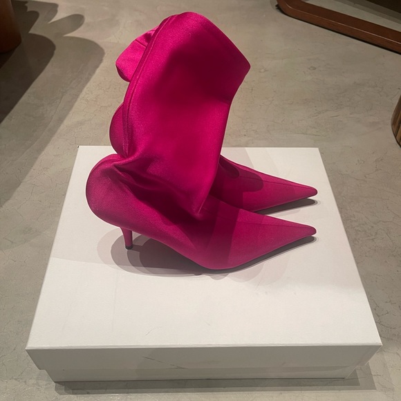 BALENCIAGA sz 37 Pink Midcalf Sock Knife Boots - Picture 2 of 8